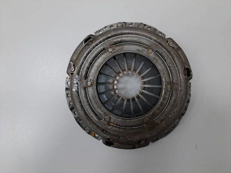 Корзина сцепления Volkswagen Polo (HB) 2009>