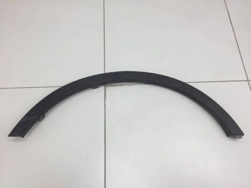 Накладка заднего крыла правого Geely Atlas 2016>