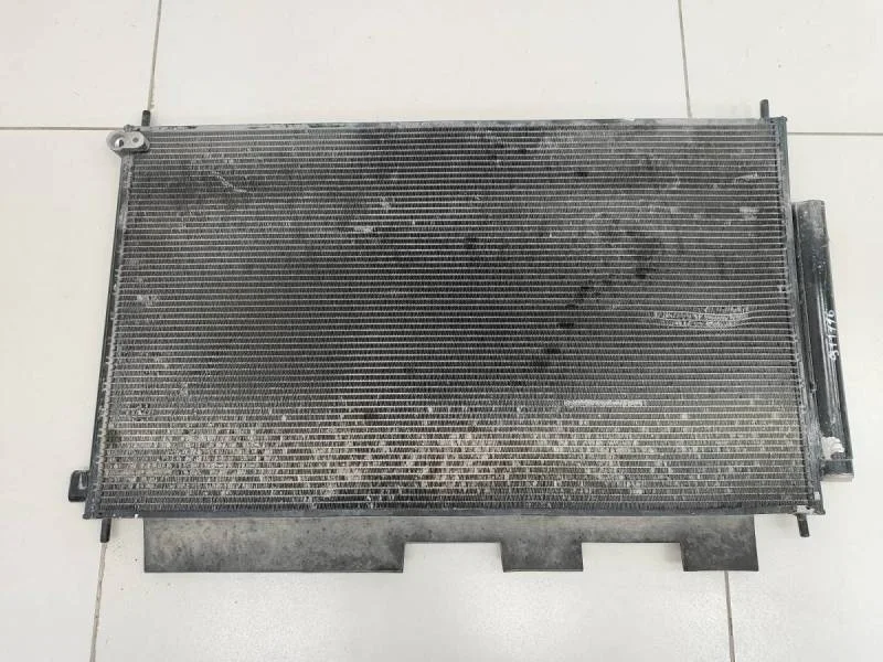 Радиатор кондиционера (конденсер) Honda CR-V 2012-2017