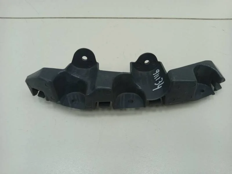 Кронштейн переднего бампера правый Renault Duster (HM) 2020>