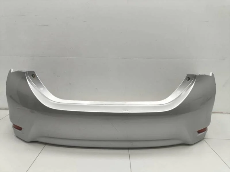 Бампер задний Toyota Corolla E180 2013>