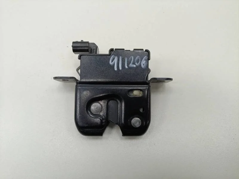 Замок багажника Renault Duster (HM) 2020>