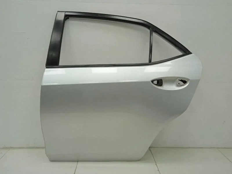 Дверь задняя левая Toyota Corolla E180 2013>