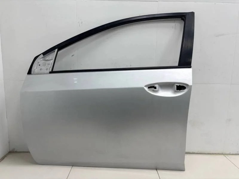 Дверь передняя левая Toyota Corolla E180 2013>