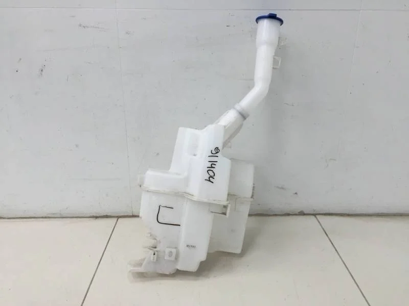 Бачок омывателя лобового стекла Kia Sportage 5 NQ 2021