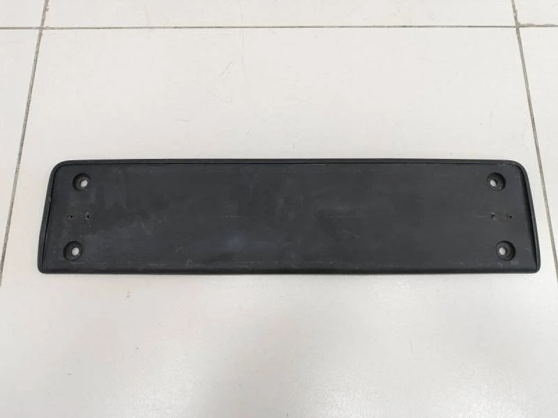 Накладка переднего бампера под номер Volkswagen Passat B7 2011-2015