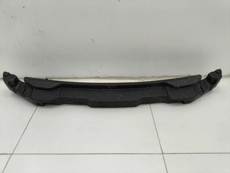 Наполнитель переднего бампера Toyota Corolla E180 2013>