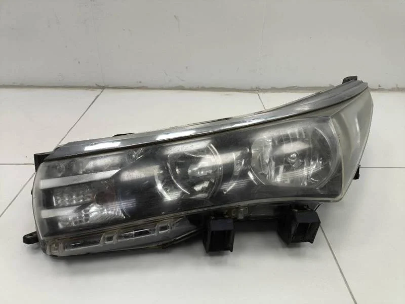 Фара левая Toyota Corolla E180 2013>