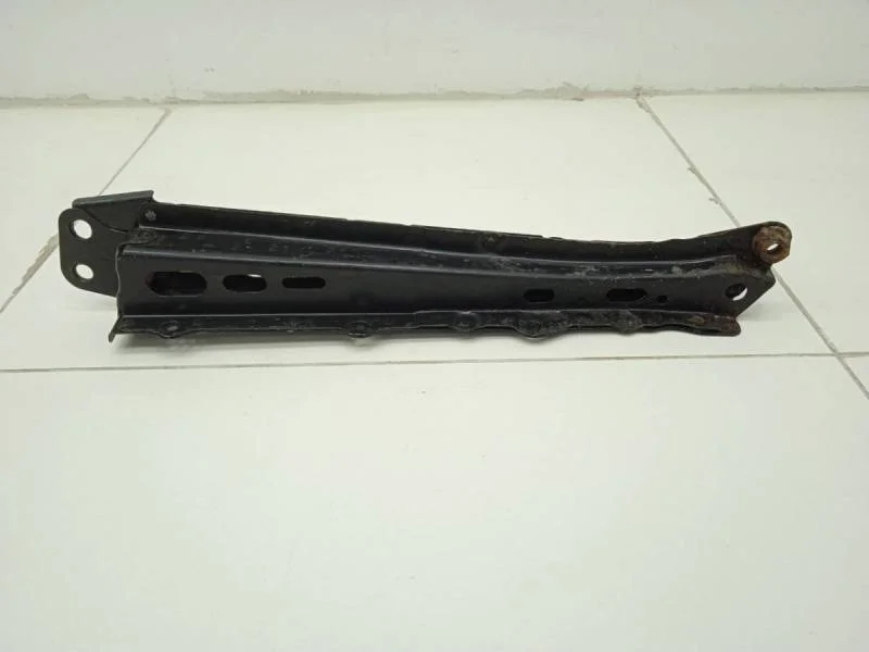 Балка передняя продольная Toyota Corolla E180 2013>