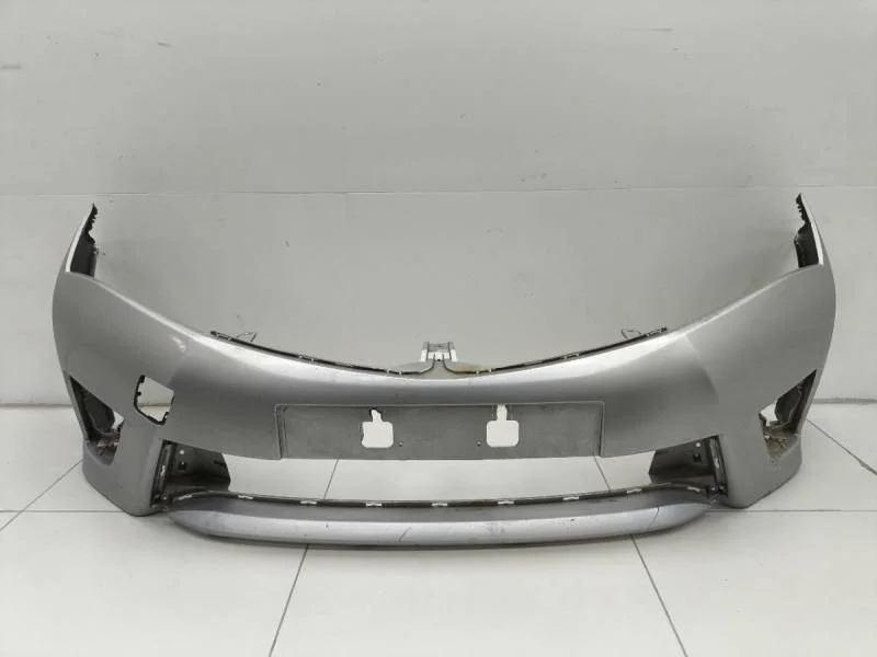 Бампер передний Toyota Corolla E180 2013>