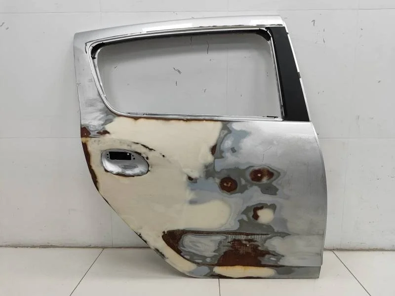 Дверь задняя правая Renault Sandero 2014>