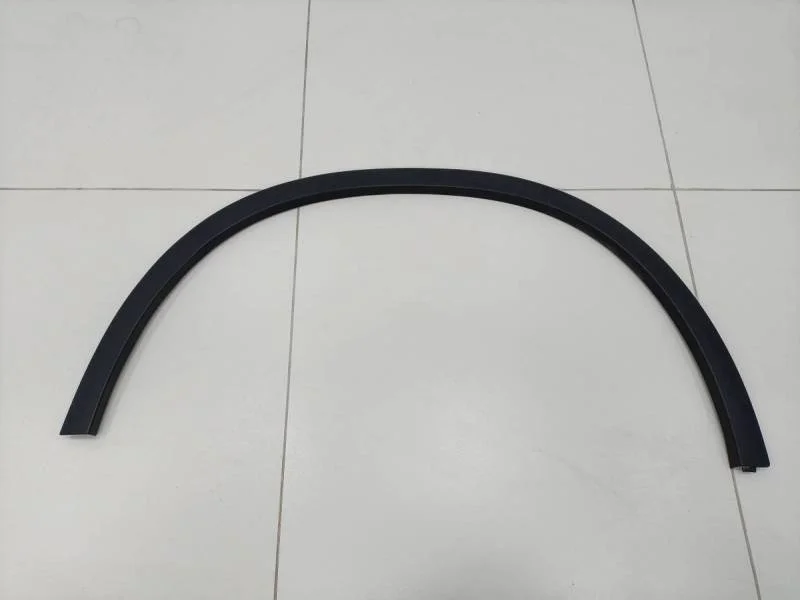 Накладка переднего крыла левого Mercedes-Benz GLC-Class (X253) 2015>