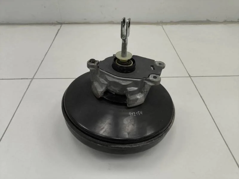 Усилитель тормозов вакуумный Renault Kangoo 2013