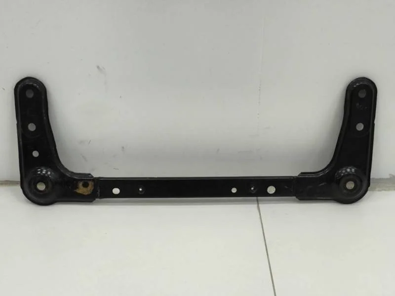 Балка передняя поперечная Renault Kangoo 2013