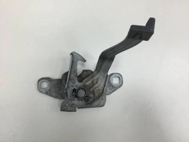 Замок капота Renault Kaptur 2016>