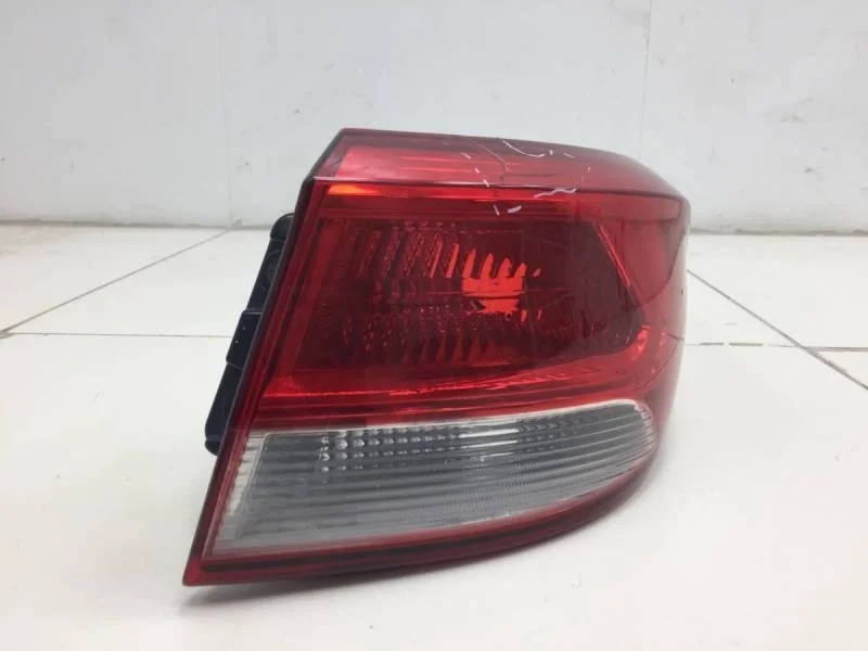 Фонарь задний наружный правый Kia Rio 4 (FB) 2017>