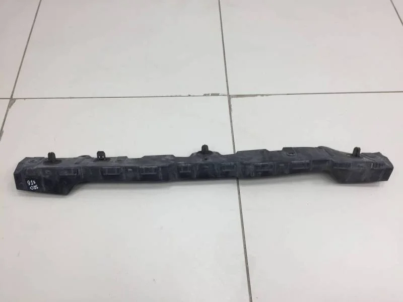 Кронштейн заднего бампера Renault Arkana 2018>