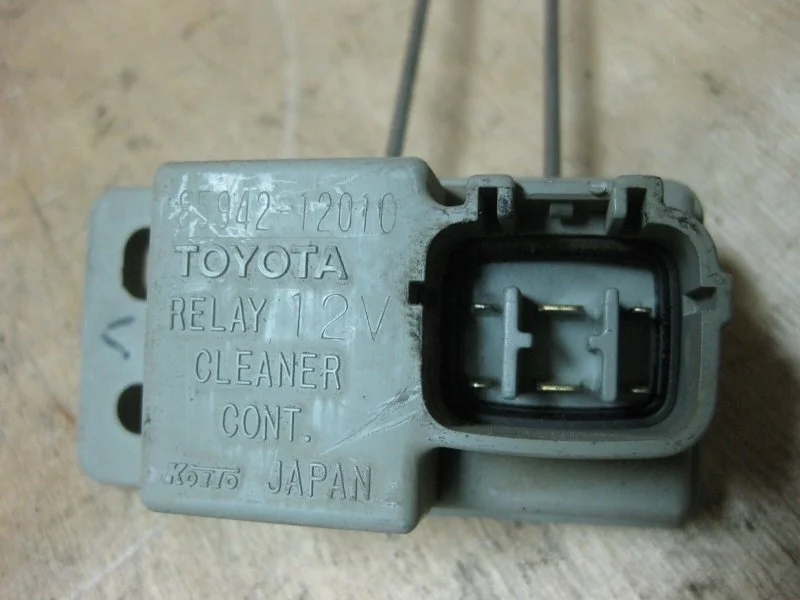Реле стеклоочистителя TOYOTA COROLLA 2004 8594212010 СЕДАН 1NZFE