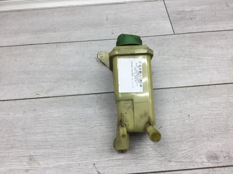 Бачок гидроусилителя руля AUDI A6 C5 2003 8D0422373C СЕДАН