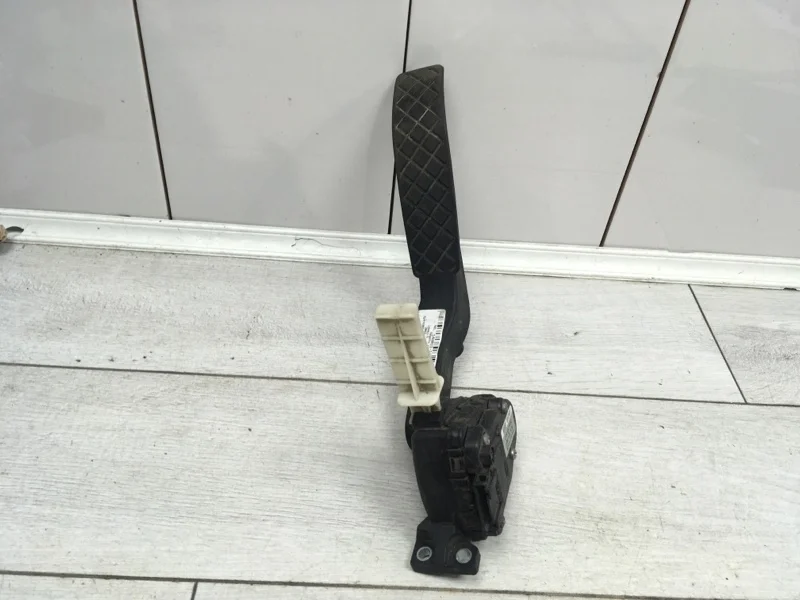 Педаль газа Volkswagen Touareg 2003 7L6721507 ВНЕДОРОЖНИК BAC