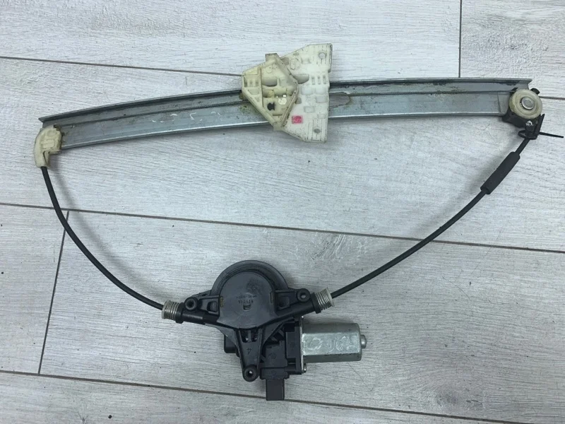 Стеклоподъемник электрический Mazda Cx-7 EG2158590B, передний правый