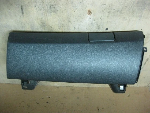 Бардачок Toyota Corolla 2006 5504112050 СЕДАН