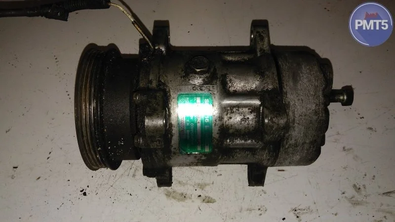 Компрессор кондиционера RENAULT MEGANE Scenic 1997 SD7V16 МИНИВЭН