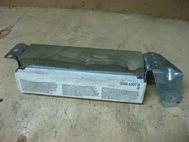 Прочее MERCEDES-BENZ S-CLASS 2004 2218600605 СЕДАН M272.974