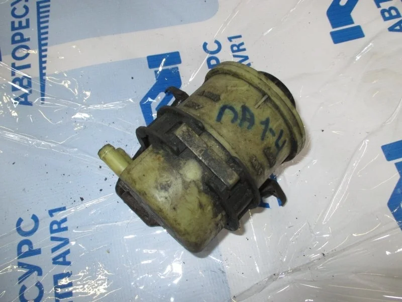 Бачок гидроусилителя руля RENAULT LAGUNA 1998 7700782884 1.6
