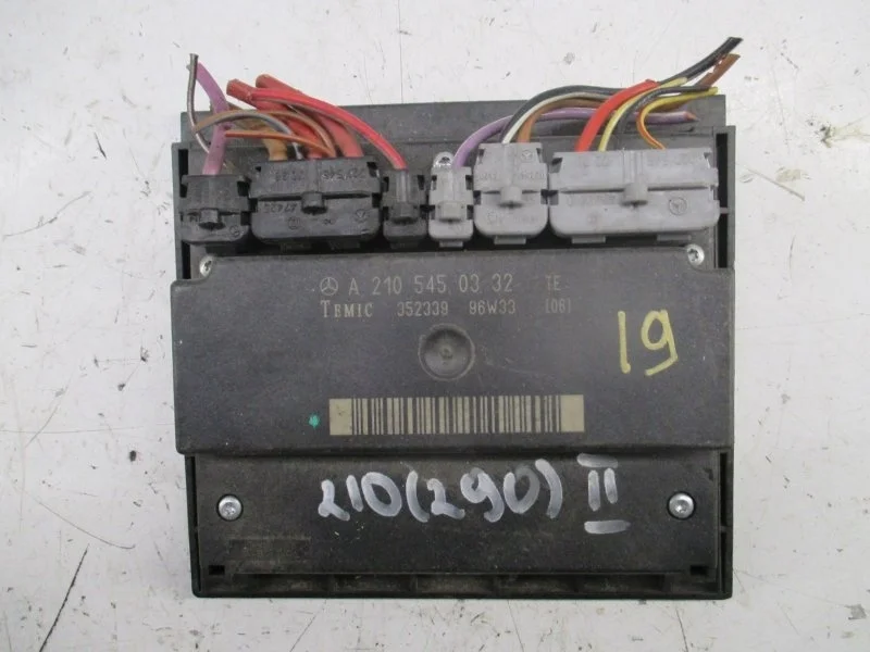 Другие ЭБУ моторного отсека MERCEDES-BENZ E-CLASS 2000 A2105450332 СЕДАН 11291130645720