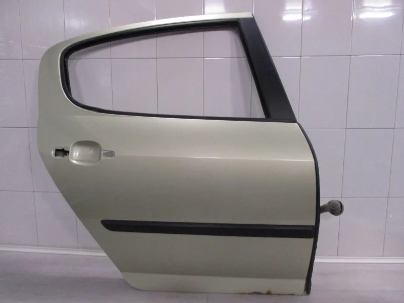 Дверь PEUGEOT 407 2005 9008N1 СЕДАН EW7J4, задняя правая
