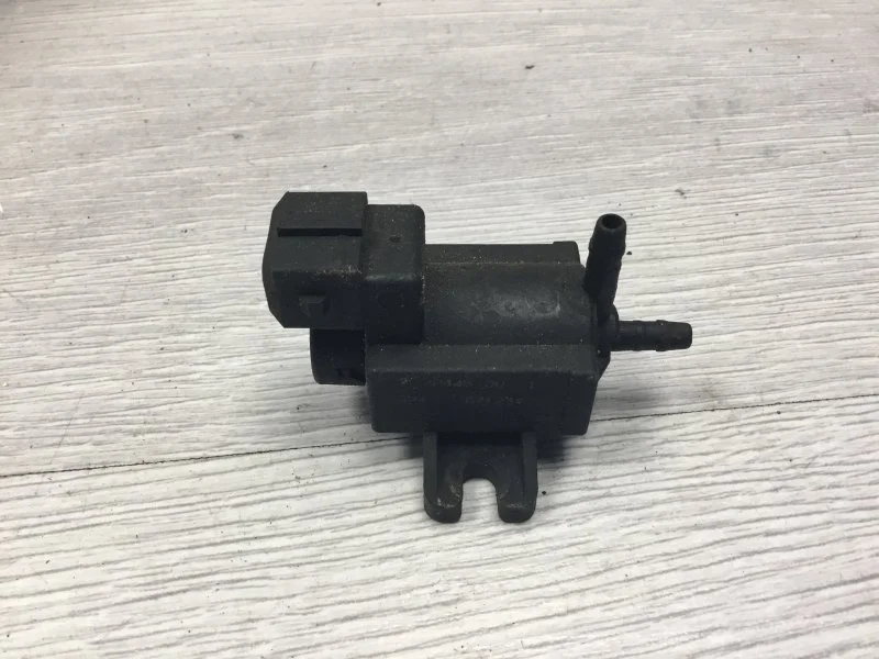 Вакуумный электромагнитный клапан OPEL ZAFIRA 2005 72213800 1.9