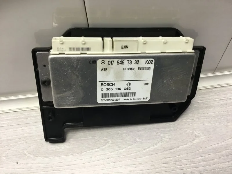 ЭБУ АБС Mercedes-Benz E-Class 1998 A0175457332 УНИВЕРСАЛ 11291130165230