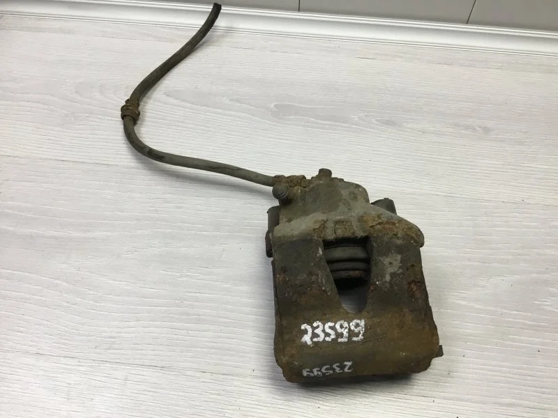 Суппорт тормозной Volkswagen Golf 2005 1K0615424J ХЭТЧБЕК BGU, передний правый