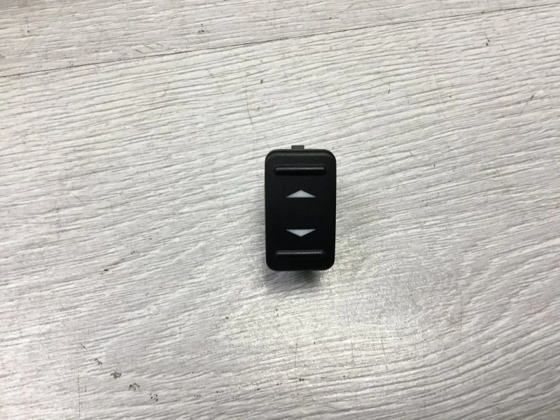 Блок управления стеклоподъемником Ford Mondeo 2009 1428969 2, задний левый