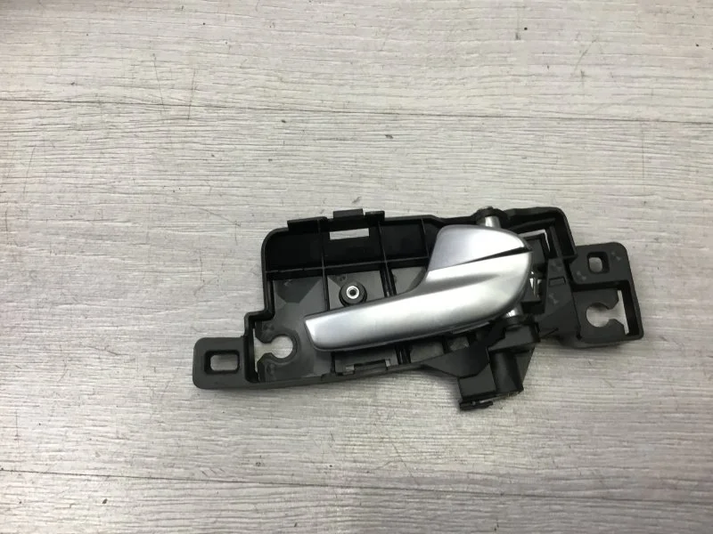 Ручка салона двери Ford Mondeo 2009 1703644 2, передняя правая