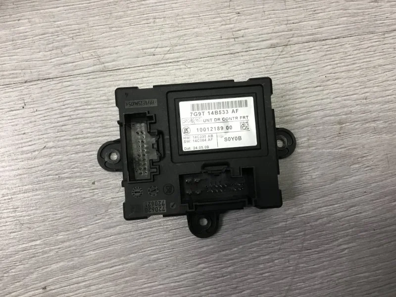 Блок управления TSG двери Ford Mondeo 2009 1574397 2, передний левый