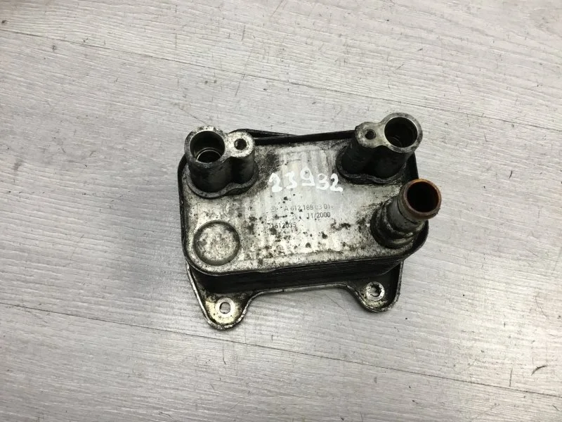 Радиатор масляный MERCEDES-BENZ E-CLASS 2000 A6121880301 СЕДАН 61196130324612