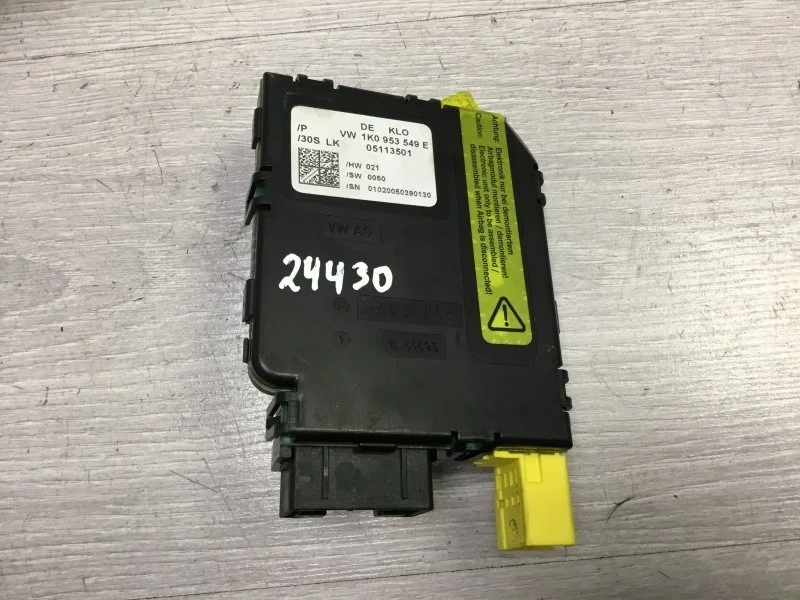 Блок подрулевых переключателей VOLKSWAGEN GOLF 2005 1K0953549E ХЭТЧБЕК BGU