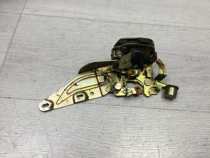 Замок двери Opel Vectra 1994 8200150222, задний правый