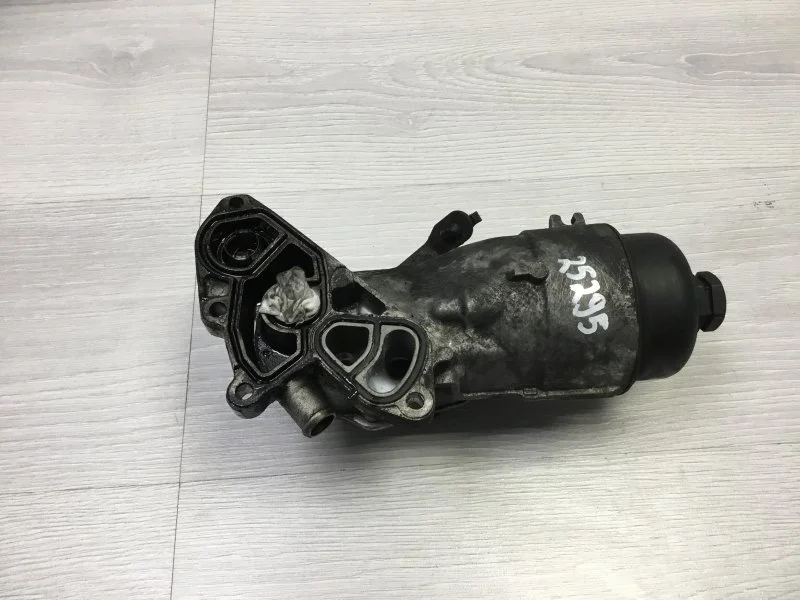 Корпус масляного фильтра CITROEN Grand Picasso 2007 1103P0 1.6