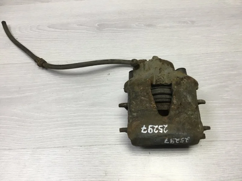 Суппорт тормозной Volkswagen Golf 2005 1K0615424J ХЭТЧБЕК BGU, передний правый