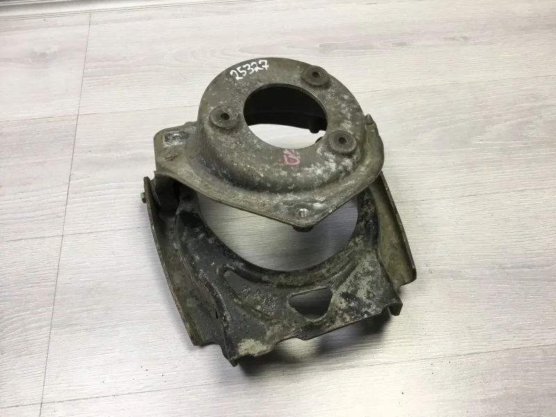 Опора амортизатора PEUGEOT 407 2005 352718 2, передняя левая