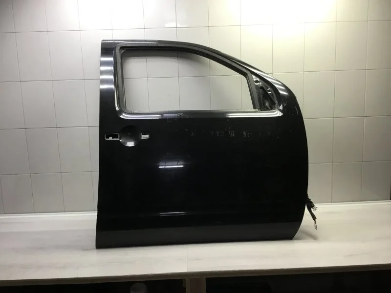 Дверь Nissan Navara 2007 80100EB330 ПИКАП YD25DDTI, передняя правая