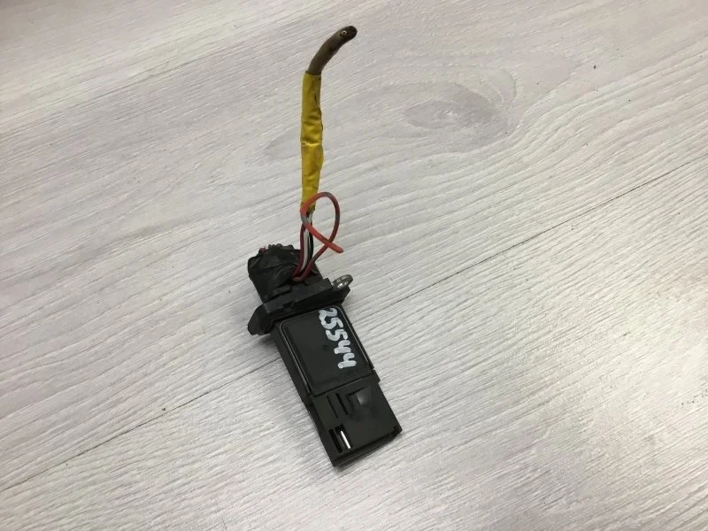 Расходомер Nissan Navara 2007 226807S000 ПИКАП YD25DDTI