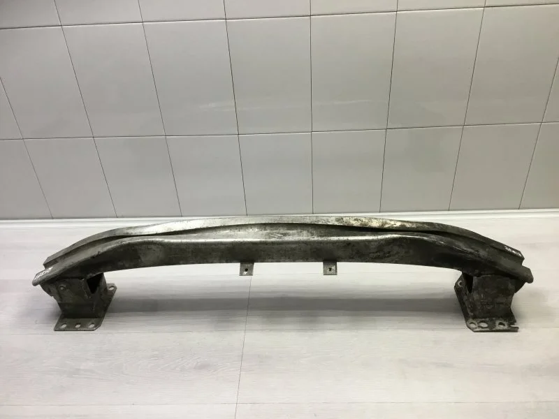 Усилитель бампера AUDI A8 2007 4E0807111AA СЕДАН BVM, передний