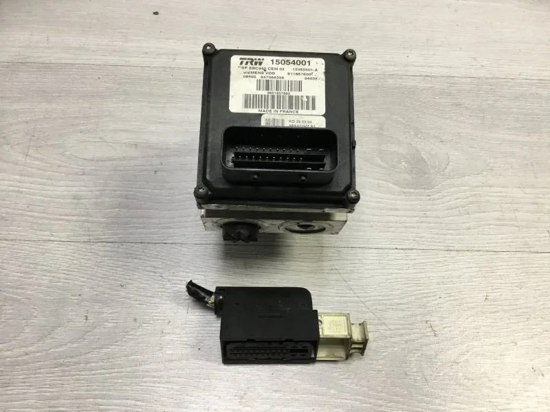 Блок АБС PEUGEOT 407 2004 4541X3 СЕДАН EW10J4