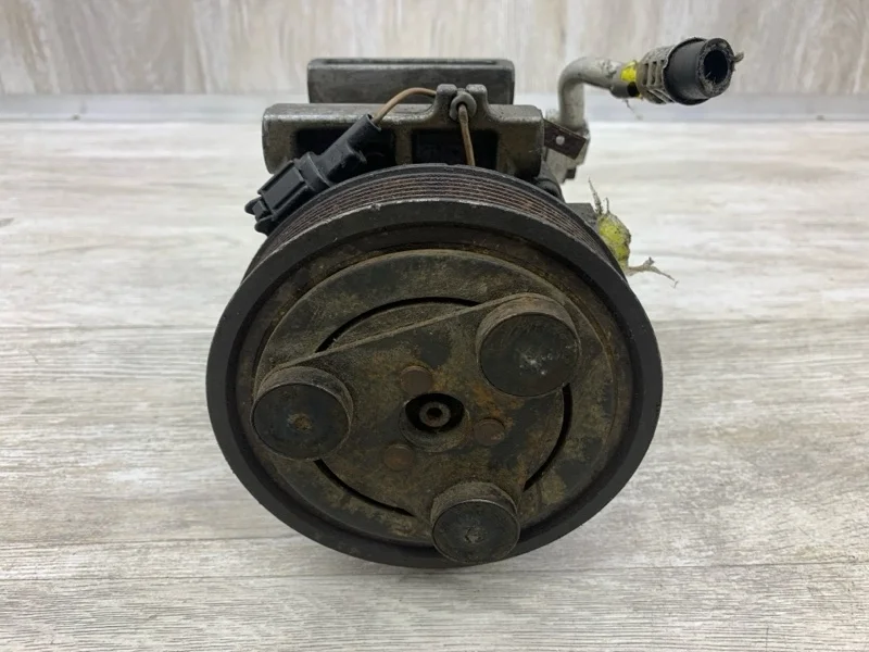 Компрессор кондиционера Nissan Navara 2006 92600EB40E ПИКАП YD25DDTI