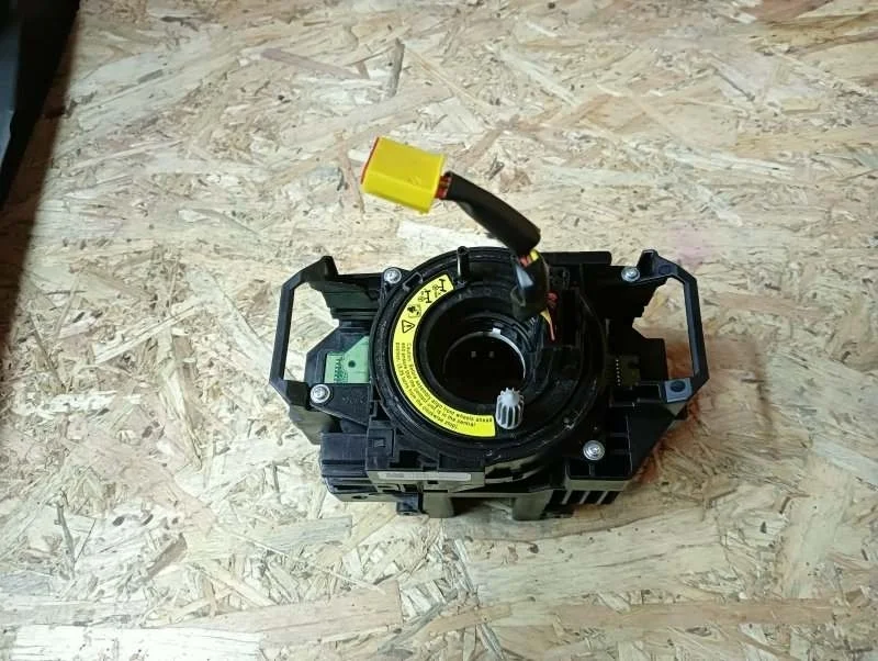 Шлейф руля Volvo Xc70 2012 31343218 УНИВЕРСАЛ D 5244 T17