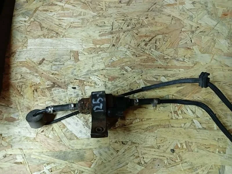 Насос автомобильного отопителя Volvo Xc70 2012 9002853F УНИВЕРСАЛ D 5244 T17